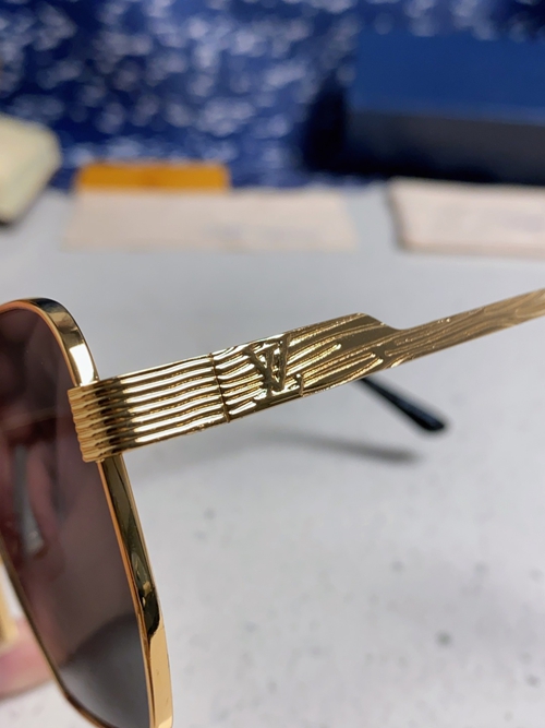 ルイヴィトンサングラス角部分ディテール